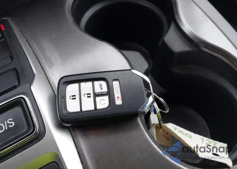 2021 Honda Pilot 2Wd Special Edition z USA, uszkodzony, nr VIN 5FNYF5H25MB032311